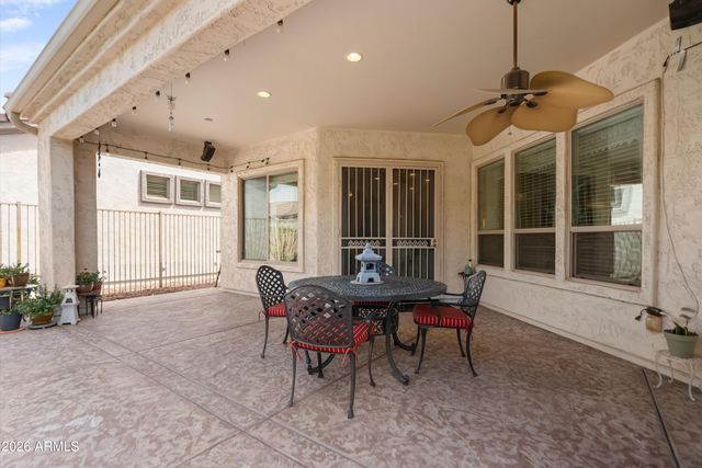 4708 E SOURWOOD Drive, Gilbert, AZ 85298