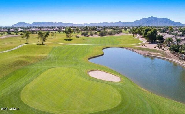 4708 E SOURWOOD Drive, Gilbert, AZ 85298