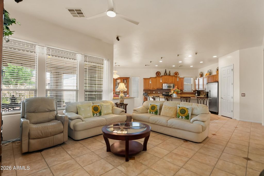 4708 E SOURWOOD Drive, Gilbert, AZ 85298 — photo 5
