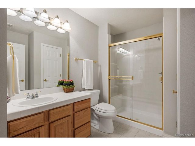 14011 E Chenango Dr, Aurora, CO 80015