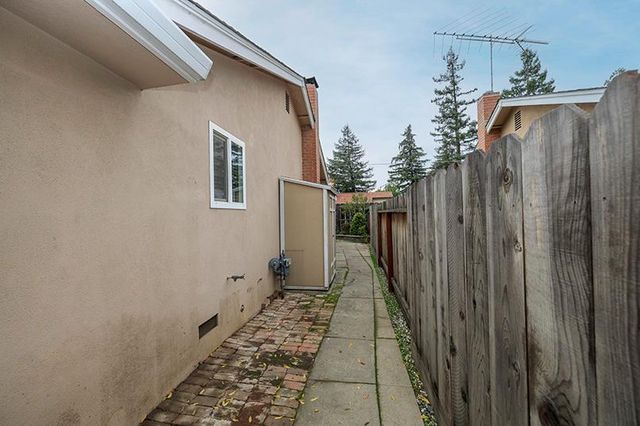 3417 John Lee Ln, Modesto, CA 95350