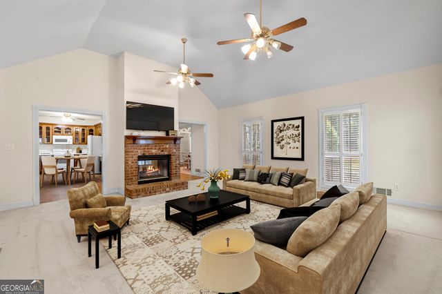 285 Hillview Road, Hampton, GA 30228