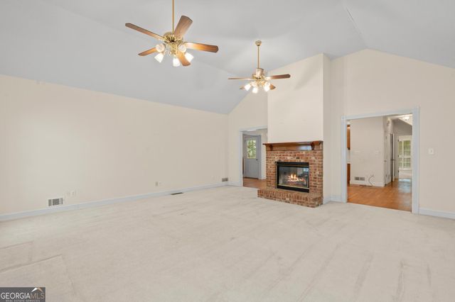 285 Hillview Road, Hampton, GA 30228