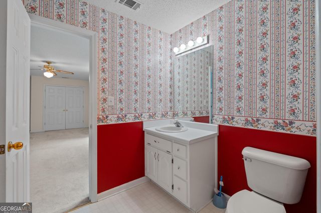 285 Hillview Road, Hampton, GA 30228