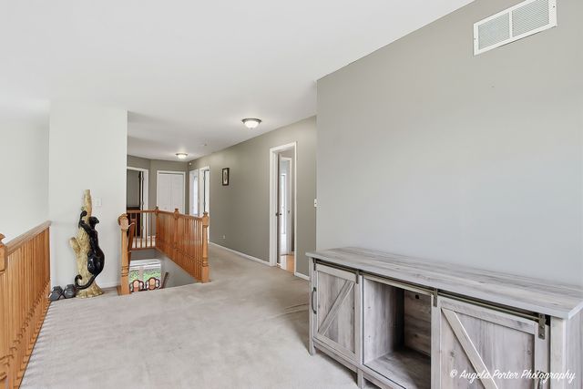 283 Spring Lake Drive, Round Lake, IL 60073