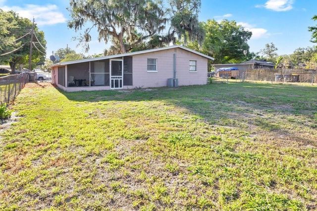 218 DENNIS AVENUE, Winter Haven, FL 33880