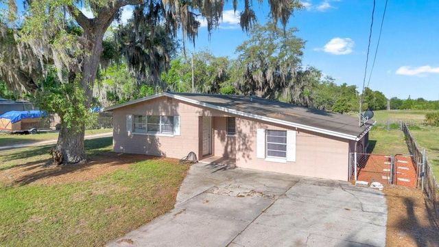 218 DENNIS AVENUE, Winter Haven, FL 33880