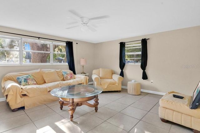 218 DENNIS AVENUE, Winter Haven, FL 33880