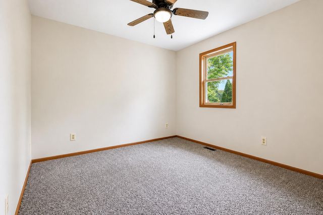 7205 W 141st Place, Cedar Lake, IN 46303