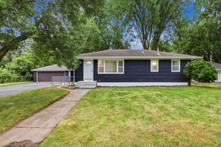 6717 65th Avenue N, Brooklyn Park, MN 55428