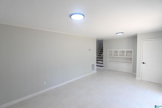 816 ROCKINGHAM ROAD, Birmingham, AL 35235