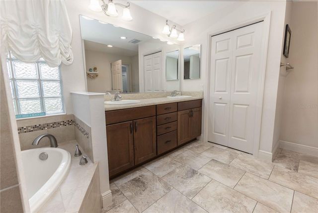 2057 E C 462, Wildwood, FL 34785