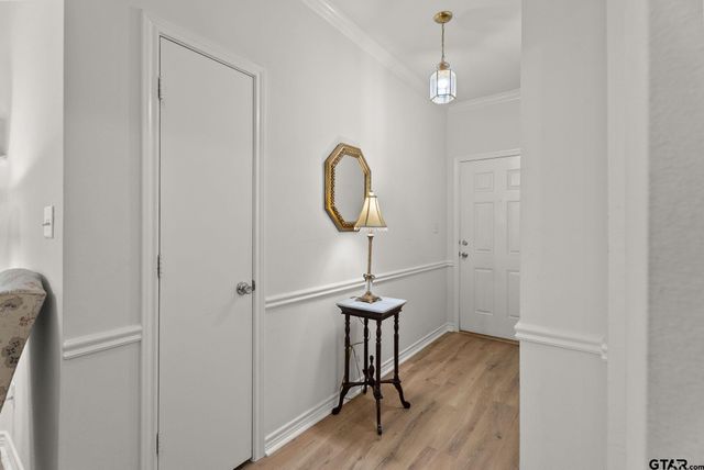 1521 Rice Rd #J-104, Tyler, TX 75703