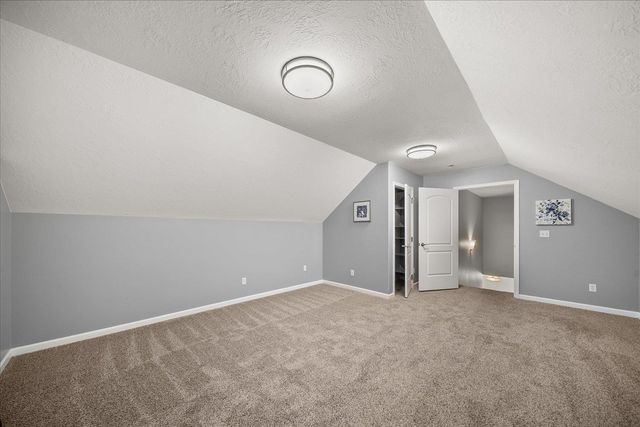 1602 S Canyon Woods Ln, Spokane, WA 99224