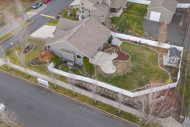 1602 S Canyon Woods Ln, Spokane, WA 99224