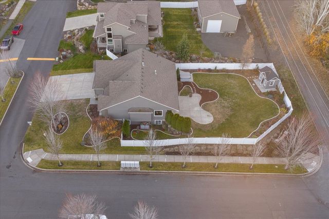 1602 S Canyon Woods Ln, Spokane, WA 99224