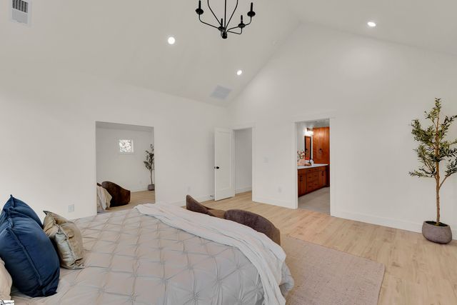 3798B Ballenger Road, Greer, SC 29361