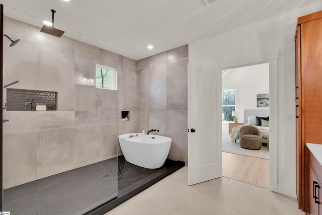 3798B Ballenger Road, Greer, SC 29361