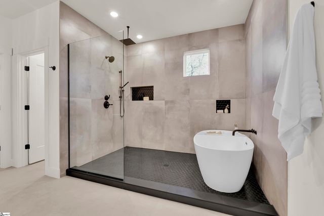 3798B Ballenger Road, Greer, SC 29361