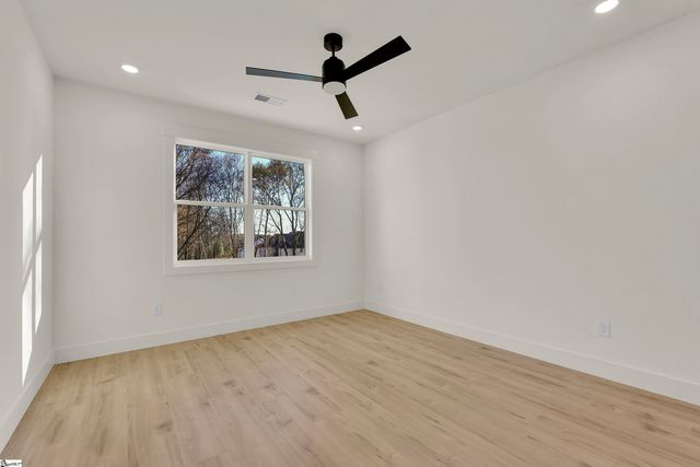 3798B Ballenger Road, Greer, SC 29361