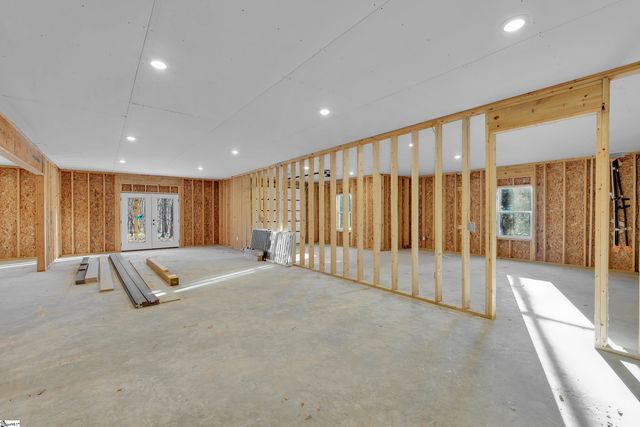 3798B Ballenger Road, Greer, SC 29361