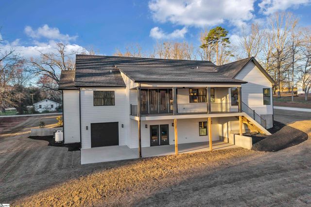 3798B Ballenger Road, Greer, SC 29361