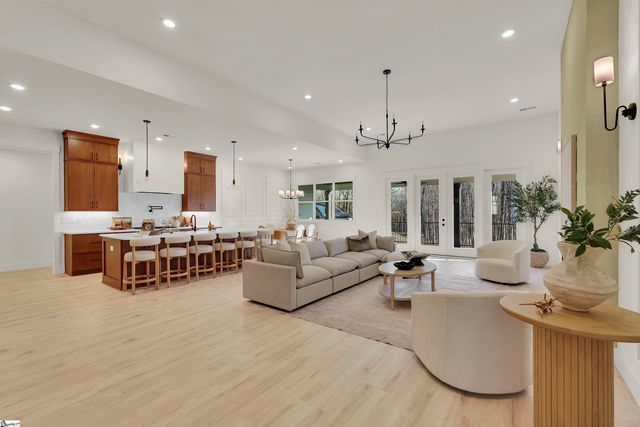 3798B Ballenger Road, Greer, SC 29361