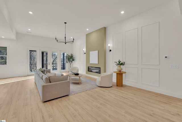 3798B Ballenger Road, Greer, SC 29361