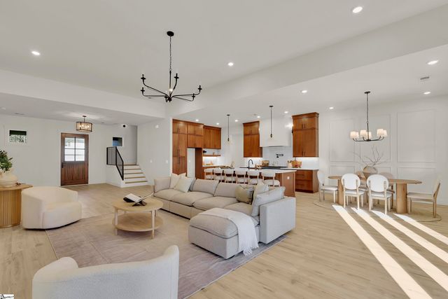 3798B Ballenger Road, Greer, SC 29361