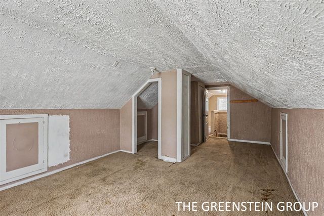 2541 Day Avenue, Grand Rapids, MI 49544