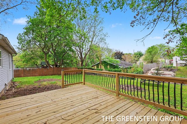 2541 Day Avenue, Grand Rapids, MI 49544