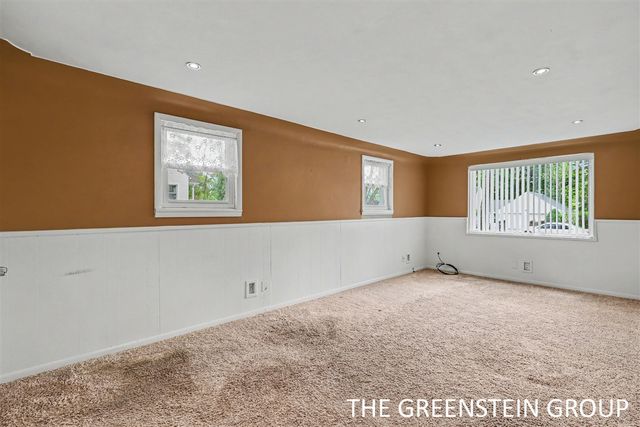 2541 Day Avenue, Grand Rapids, MI 49544
