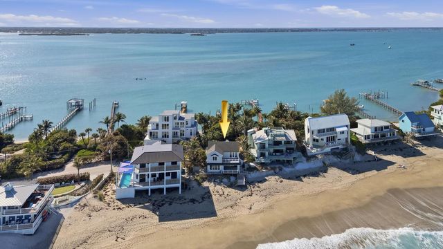 1031 SE Macarthur Boulevard, Stuart, FL 34996