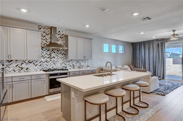 7572 Mount Spokane Court, Las Vegas, NV 89113
