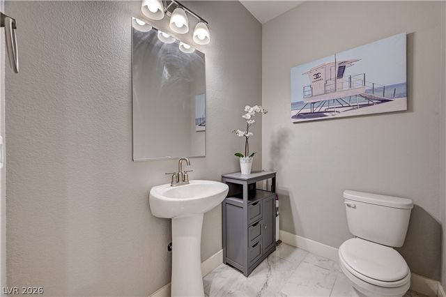 7572 Mount Spokane Court, Las Vegas, NV 89113