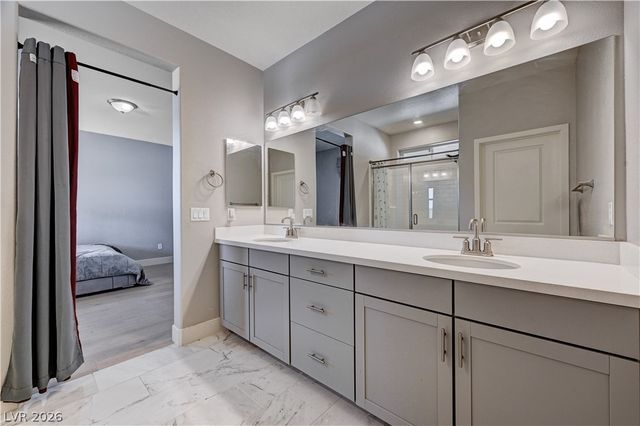 7572 Mount Spokane Court, Las Vegas, NV 89113