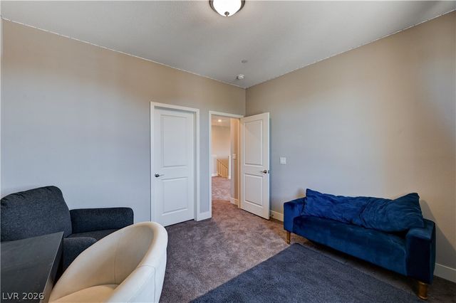 7572 Mount Spokane Court, Las Vegas, NV 89113