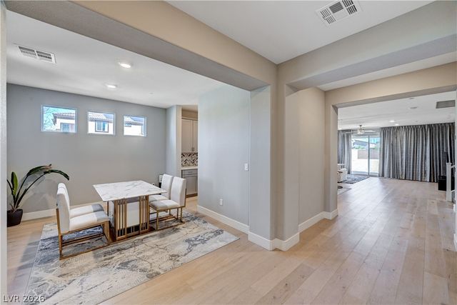 7572 Mount Spokane Court, Las Vegas, NV 89113