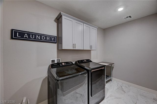 7572 Mount Spokane Court, Las Vegas, NV 89113
