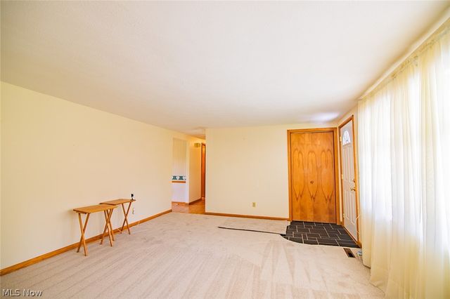 135 Cranberry Street, Washington, WV 26181