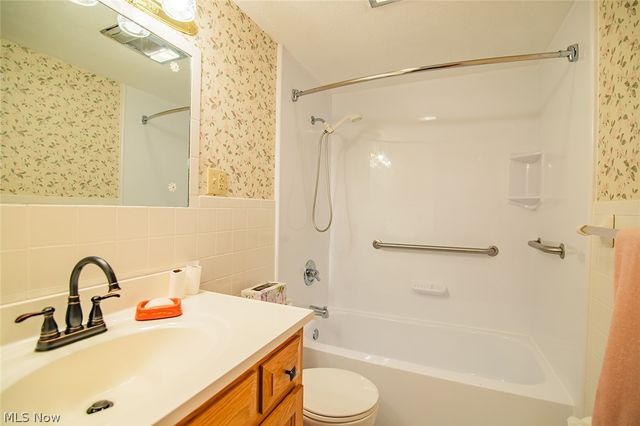 135 Cranberry Street, Washington, WV 26181