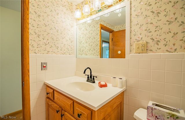 135 Cranberry Street, Washington, WV 26181