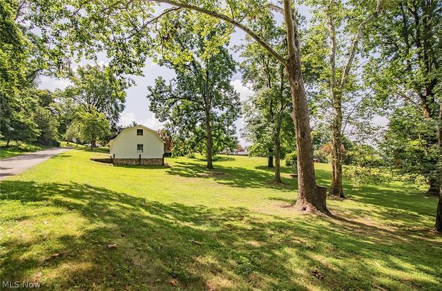 135 Cranberry Street, Washington, WV 26181