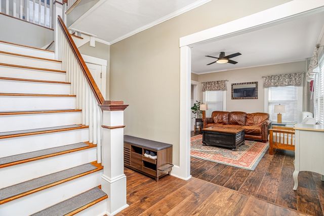 21 Porter St, Leominster, MA 01453