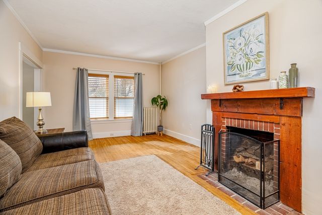 21 Porter St, Leominster, MA 01453