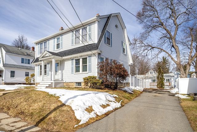 21 Porter St, Leominster, MA 01453