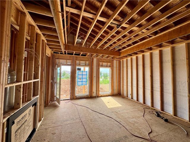 17079 W 168th Place, Olathe, KS 66062