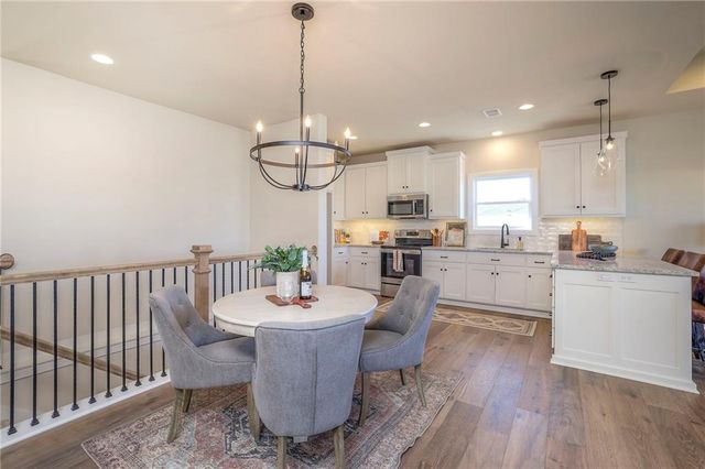 17079 W 168th Place, Olathe, KS 66062