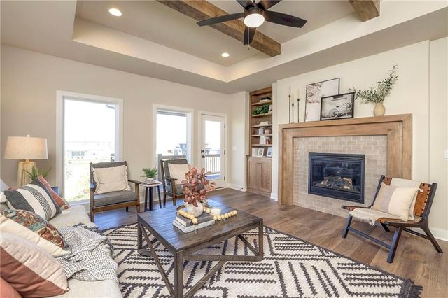 17079 W 168th Place, Olathe, KS 66062