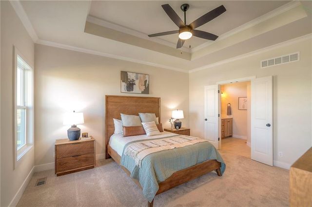 17079 W 168th Place, Olathe, KS 66062